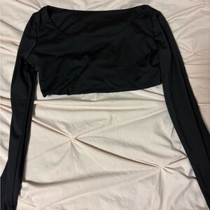 Elegant Black Long Sleeve Crop Top